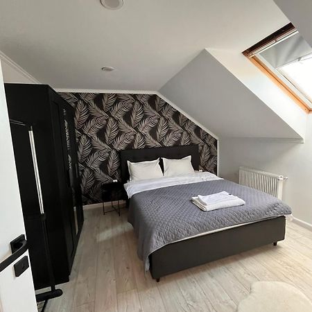Lira Holiday Apartments Satu Mare Eksteriør bilde