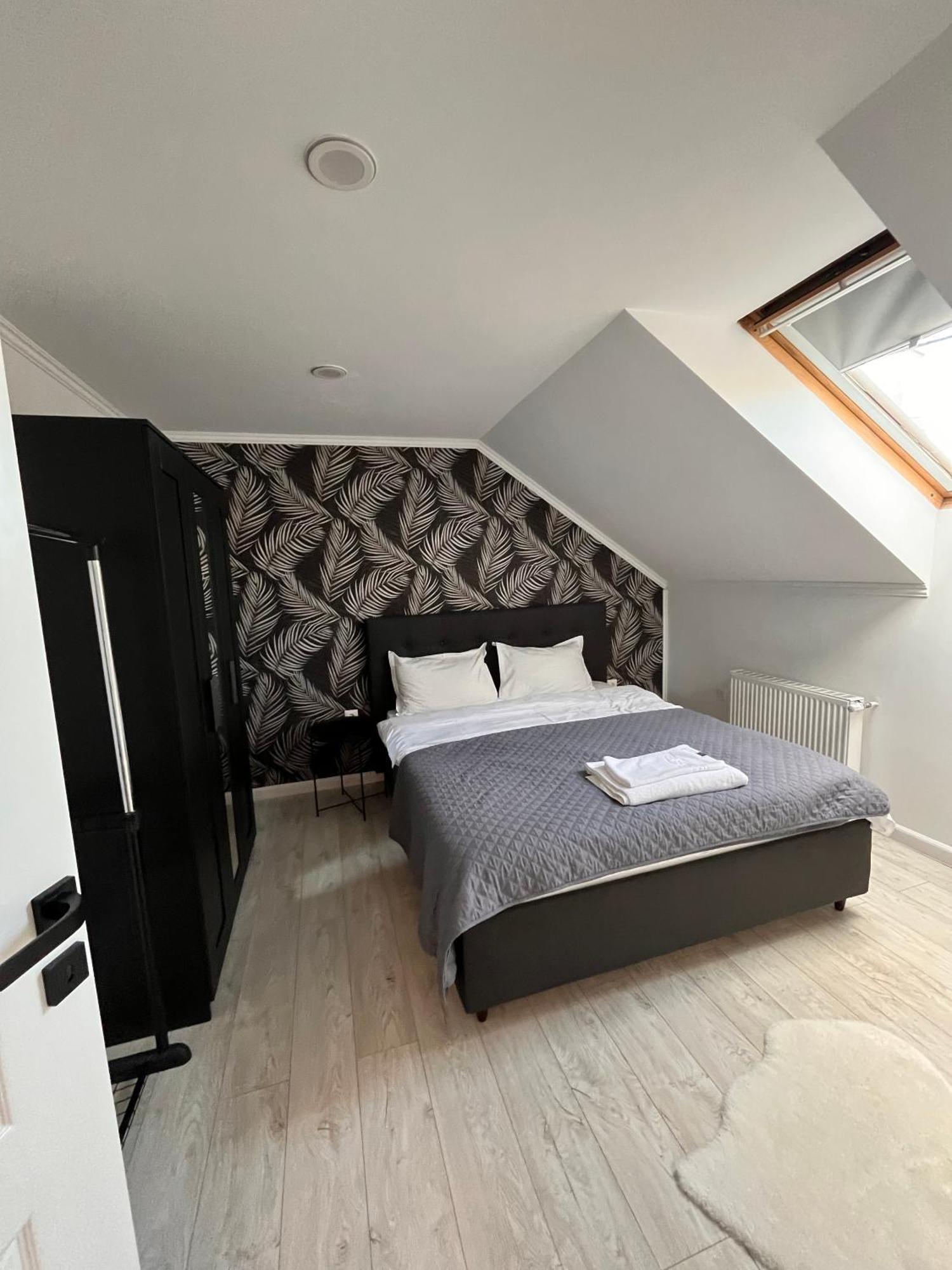 Lira Holiday Apartments Satu Mare Eksteriør bilde